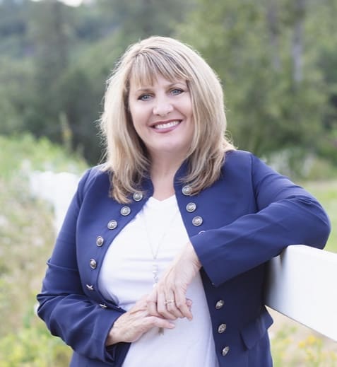 https://oregondreamsrealestate.com/wp-content/uploads/2020/08/Photo-Jul-02-9-01-18-PM.jpg