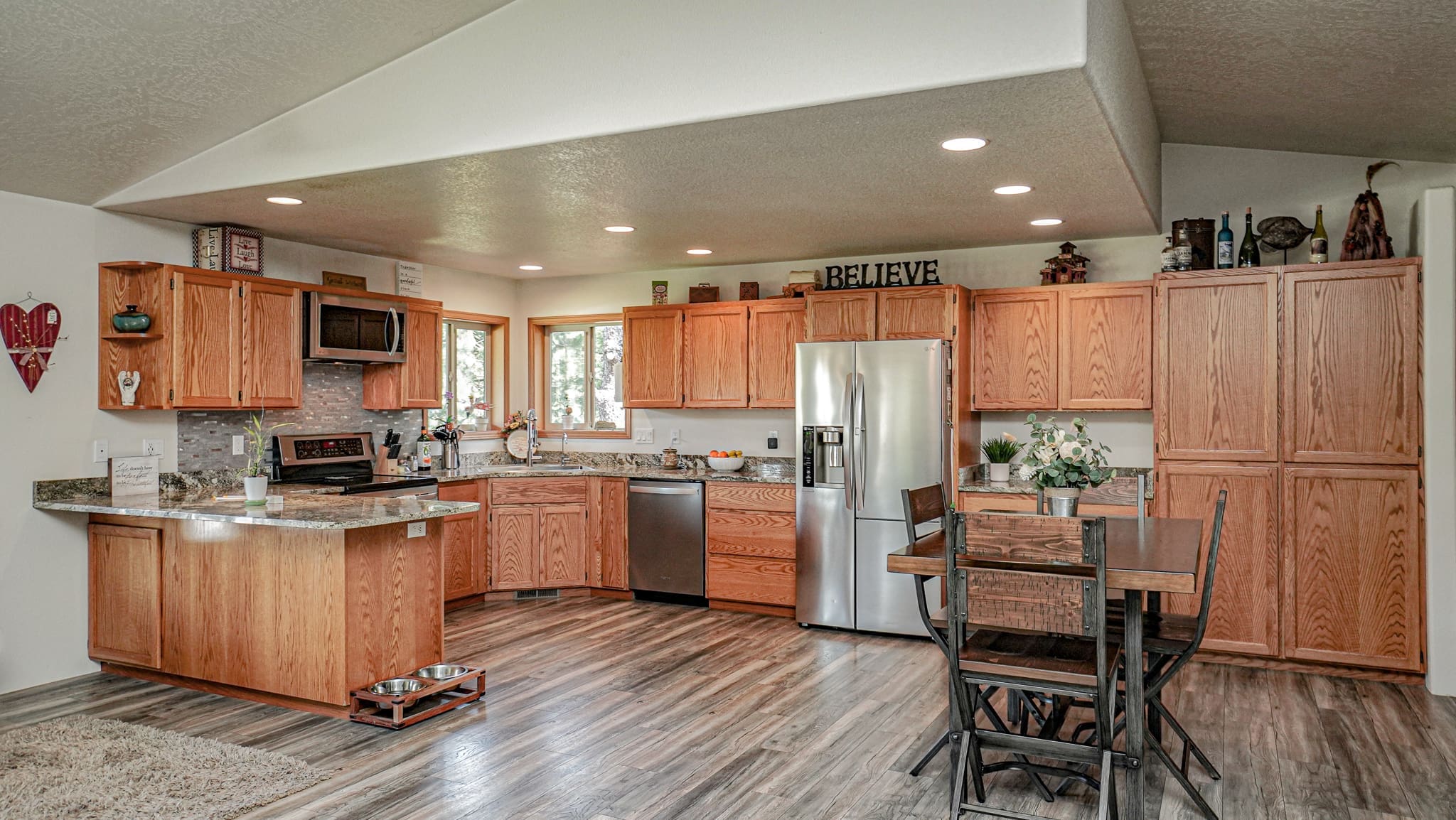 https://oregondreamsrealestate.com/wp-content/uploads/2022/04/DSC09076.jpg